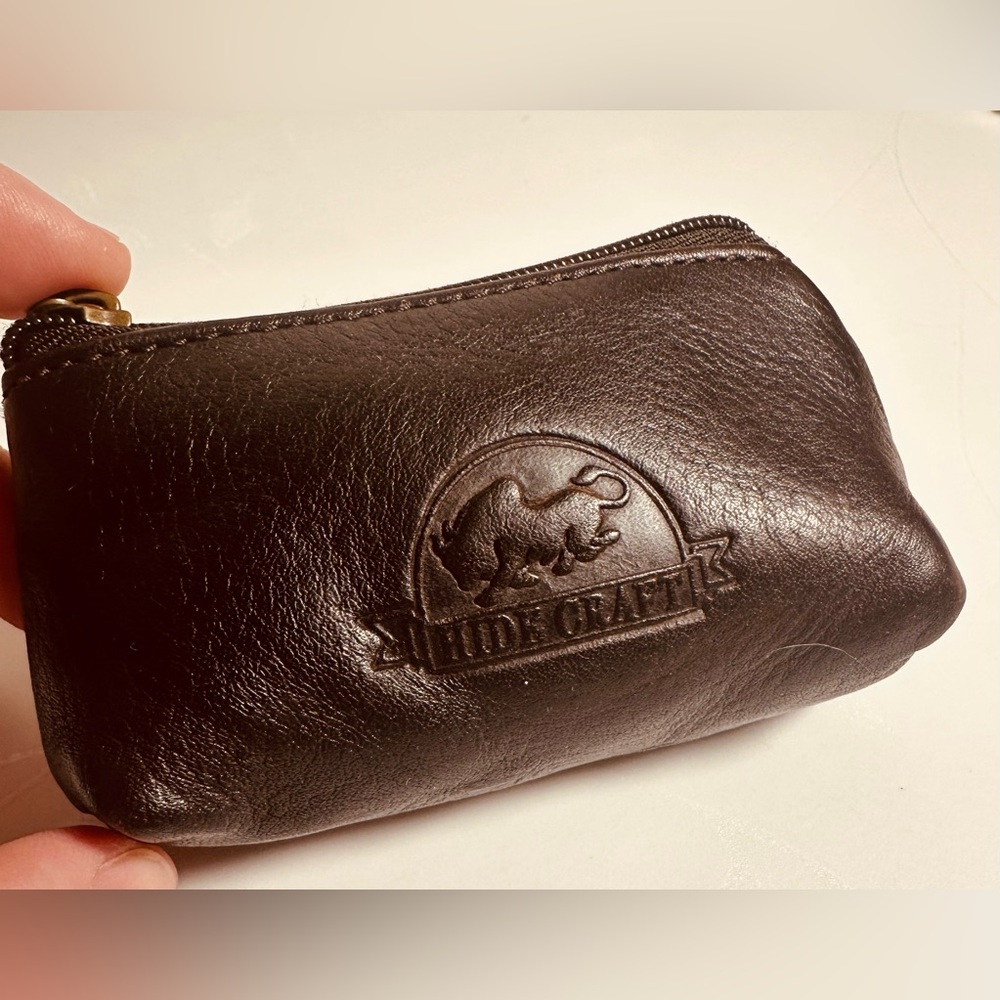 Little vintage leather coin purse/ wallet